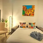 Duplex Tastefully Furnished Flat In Valletta Mcop1-1