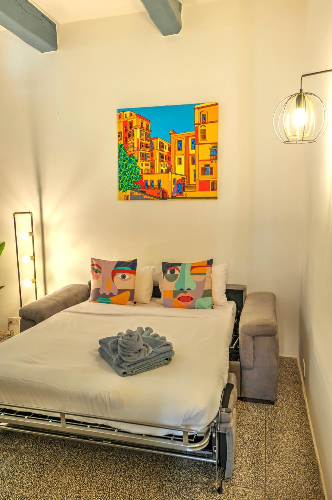 Duplex Tastefully Furnished Flat In Mcop1-1 Apartment *